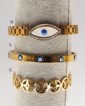 Pulseras doradas